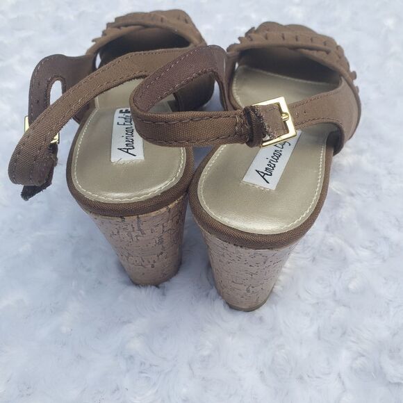 American Eagle size 9.5 brown canvas open toe wedge heel - Picture 5 of 6